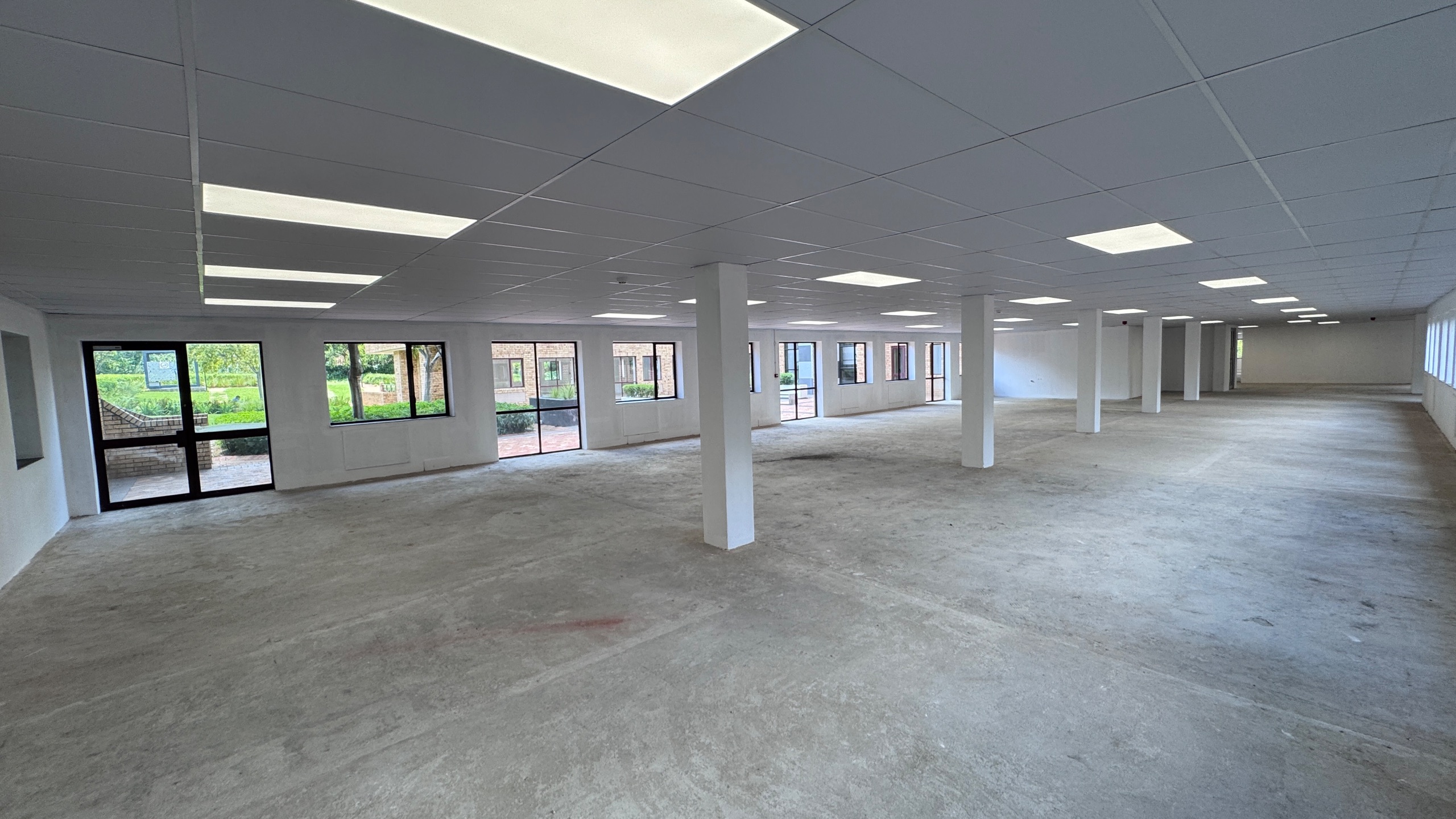 Renovated 379m2 Ground-Floor Office with Direct Garden Access in White-Box Condition | Kernick House, Waterfall Park, Vorna Valley — floor plan 8